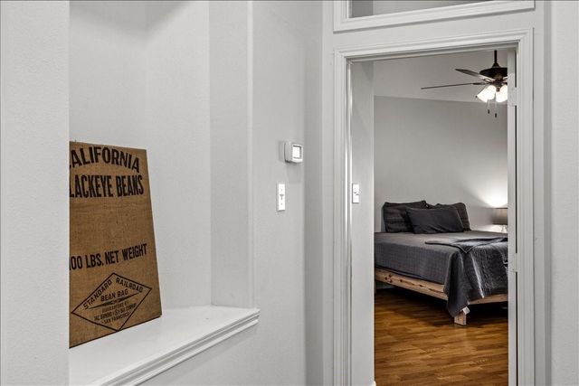 1306 Golden Sun Court, Pasadena, TX 77586