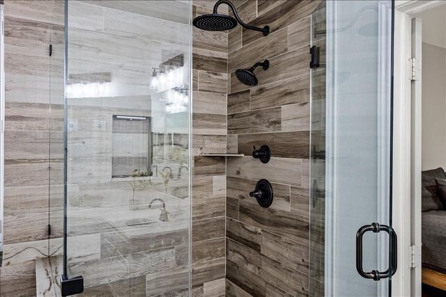 1306 Golden Sun Court, Pasadena, TX 77586