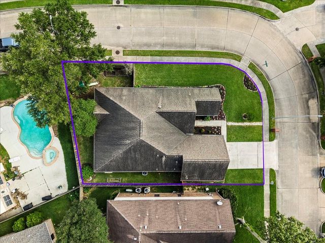 1306 Golden Sun Court, Pasadena, TX 77586