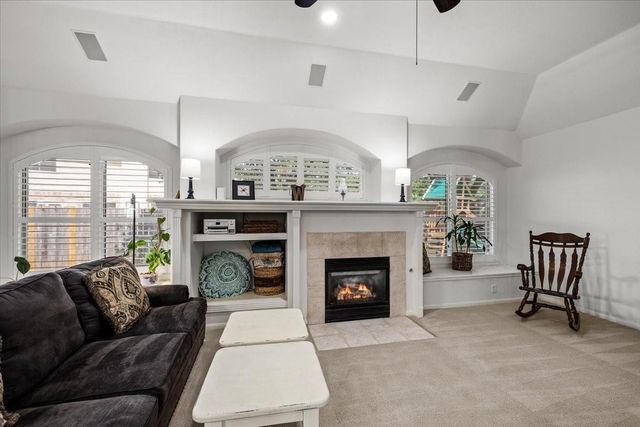 1306 Golden Sun Court, Pasadena, TX 77586