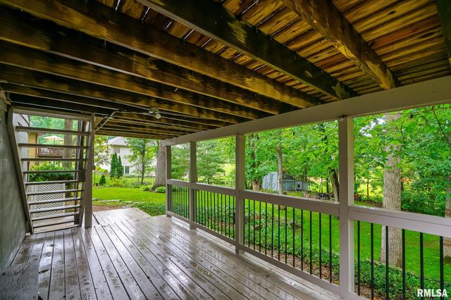 6211 N TEAL WOOD Circle, Peoria, IL 61615
