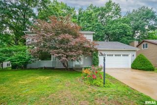 6211 N TEAL WOOD Circle, Peoria, IL 61615