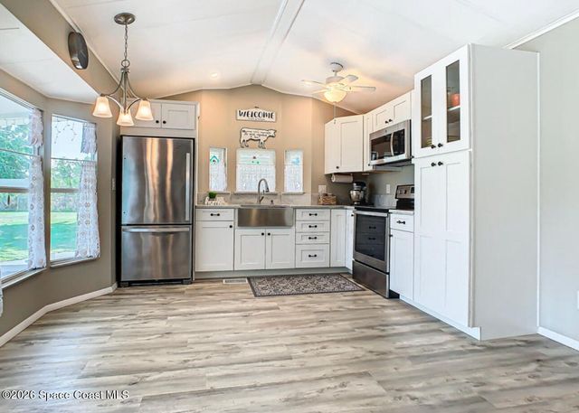 301 Akron Way, Rockledge, FL 32955