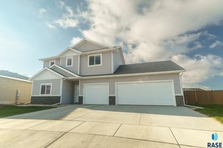 252 Lydia Ct Court, Harrisburg, SD 57032