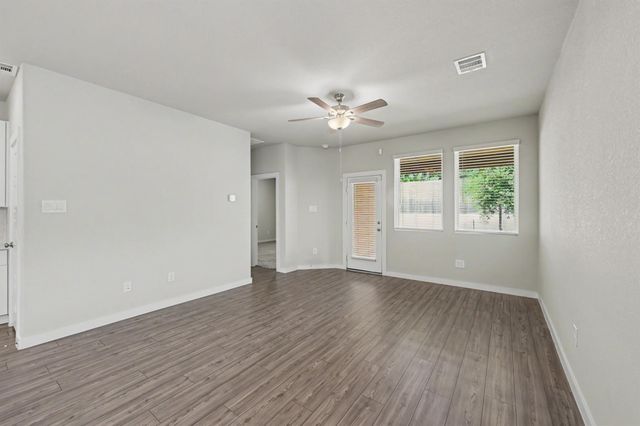 2010 W Darlington Oak Court, Conroe, TX 77304