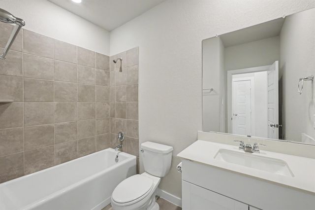 2010 W Darlington Oak Court, Conroe, TX 77304