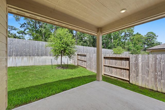 2010 W Darlington Oak Court, Conroe, TX 77304