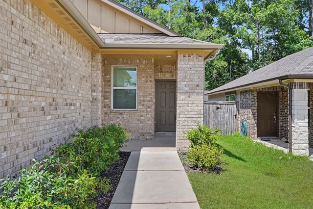 2010 W Darlington Oak Court, Conroe, TX 77304