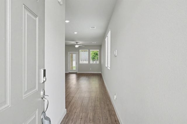 2010 W Darlington Oak Court, Conroe, TX 77304