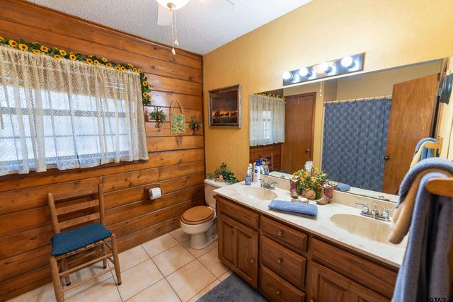 419 SE CR 4430, Scroggins, TX 75480