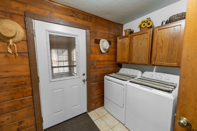 419 SE CR 4430, Scroggins, TX 75480