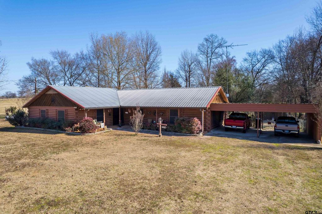 419 SE CR 4430, Scroggins, TX 75480