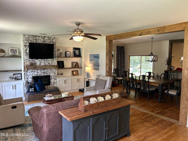 1006 Lamar Street, Cleveland, MS 38732