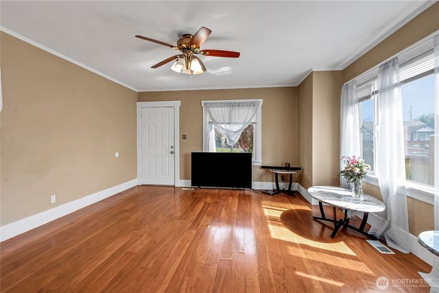 5640 S I, Tacoma, WA 98408