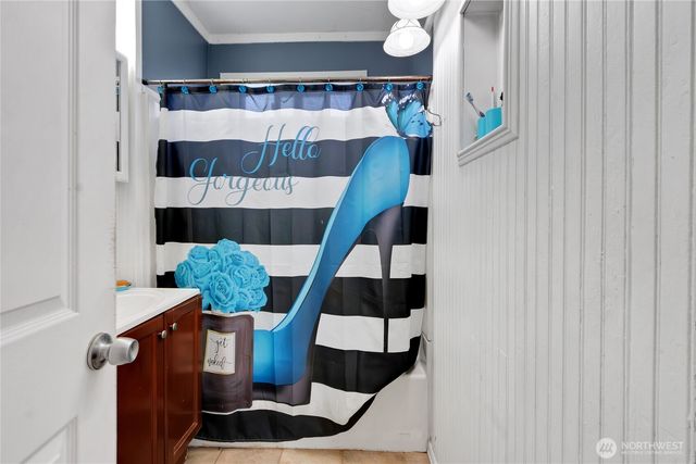 5640 S I, Tacoma, WA 98408