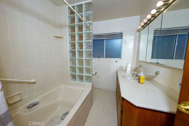 2023 S Janette Lane, Anaheim, CA 92802