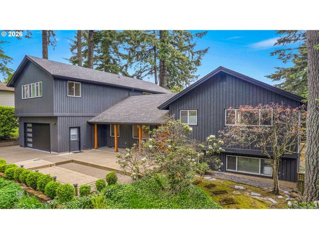785 Marylhurst Dr, West Linn, OR 97068