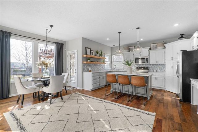 25189 W 150th Terrace, Olathe, KS 66061