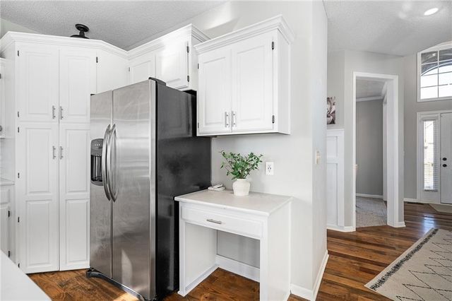 25189 W 150th Terrace, Olathe, KS 66061