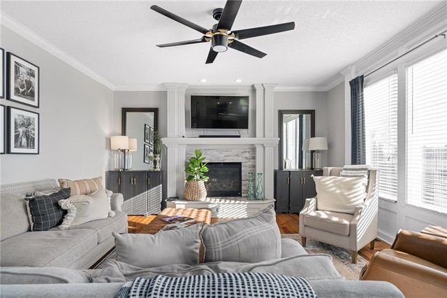 25189 W 150th Terrace, Olathe, KS 66061