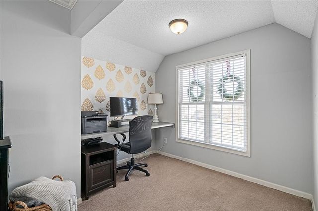 25189 W 150th Terrace, Olathe, KS 66061