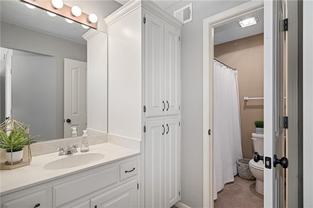 25189 W 150th Terrace, Olathe, KS 66061