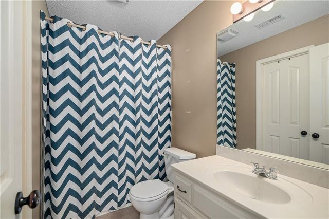 25189 W 150th Terrace, Olathe, KS 66061