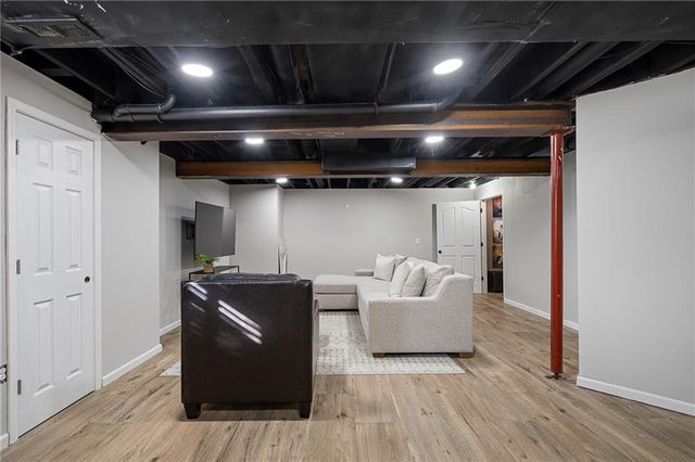 25189 W 150th Terrace, Olathe, KS 66061