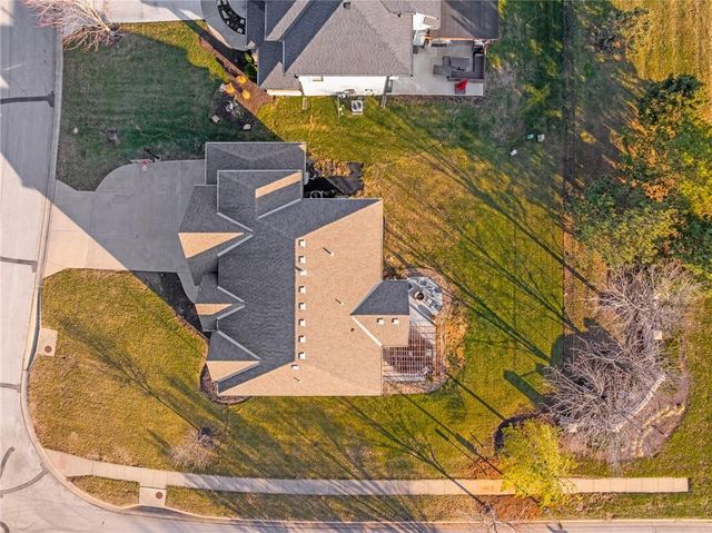25189 W 150th Terrace, Olathe, KS 66061