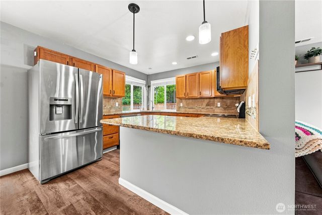 301 135th Place SE, Rainier, WA 98576