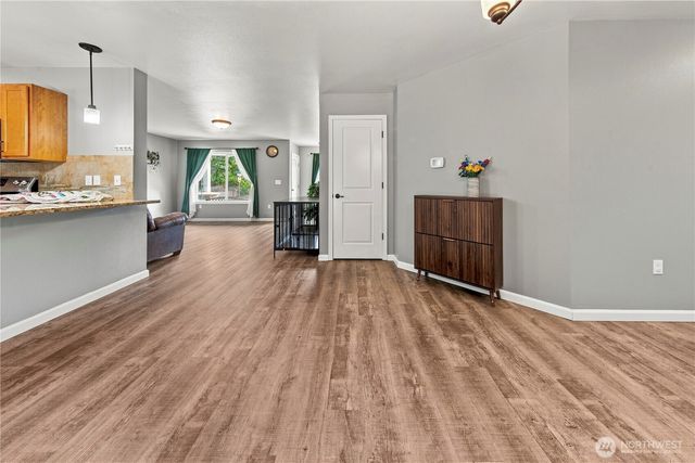 301 135th Place SE, Rainier, WA 98576