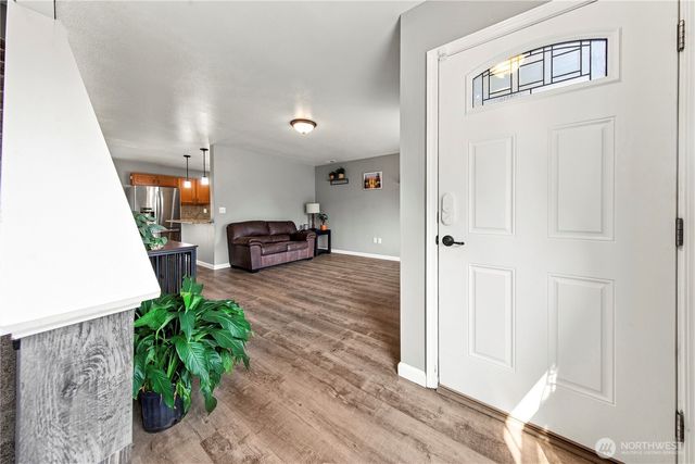 301 135th Place SE, Rainier, WA 98576