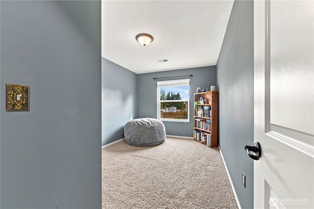 301 135th Place SE, Rainier, WA 98576