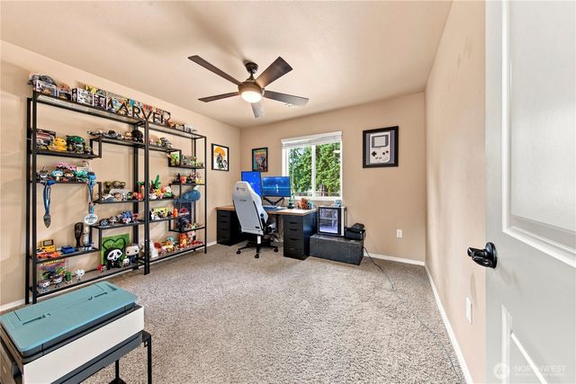 301 135th Place SE, Rainier, WA 98576