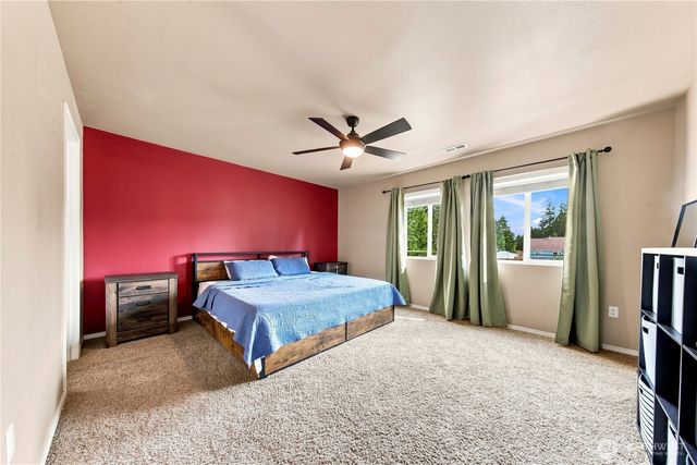 301 135th Place SE, Rainier, WA 98576
