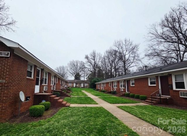 3500 Clearmont Avenue, Charlotte, NC 28212