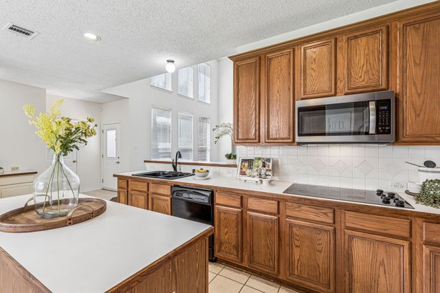 8121 Skyridge Drive, Plano, TX 75025