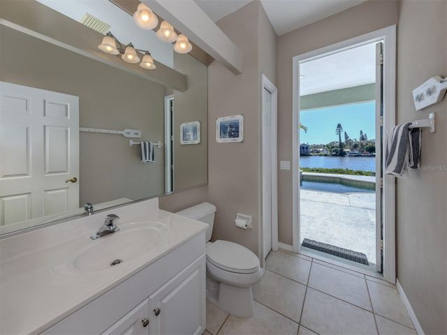 853 HILLCREST DRIVE, Nokomis, FL 34275