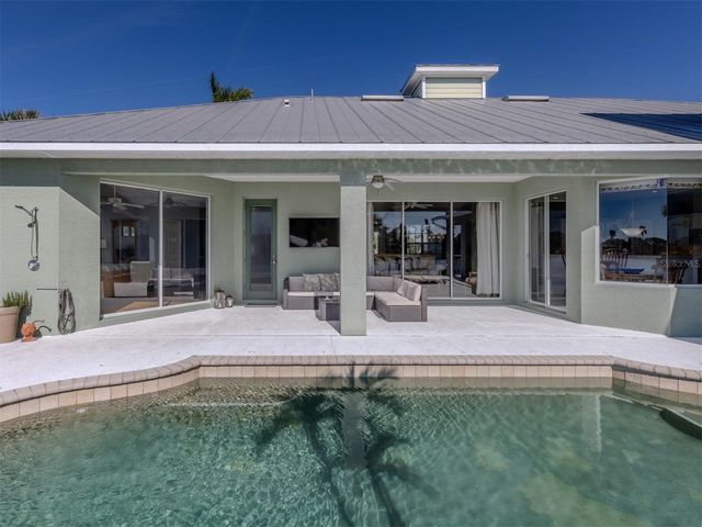 853 HILLCREST DRIVE, Nokomis, FL 34275