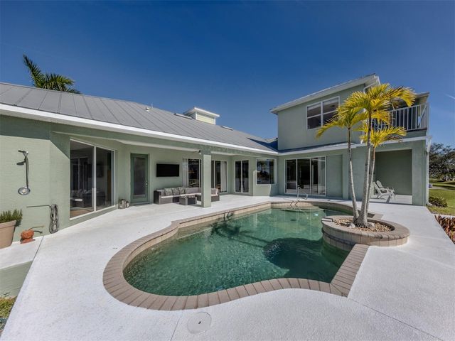 853 HILLCREST DRIVE, Nokomis, FL 34275