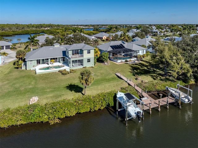 853 HILLCREST DRIVE, Nokomis, FL 34275