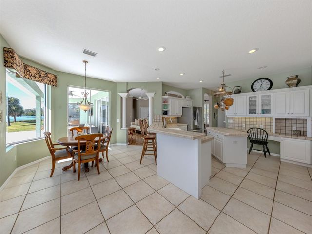 853 HILLCREST DRIVE, Nokomis, FL 34275