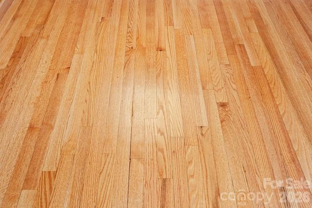 1717 Woodvalley Drive, Charlotte, NC 28216