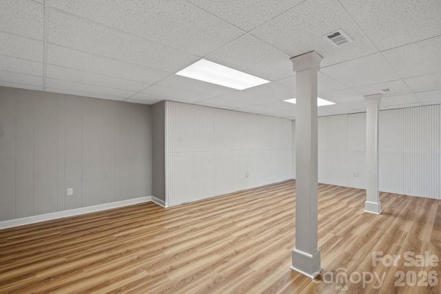 1717 Woodvalley Drive, Charlotte, NC 28216