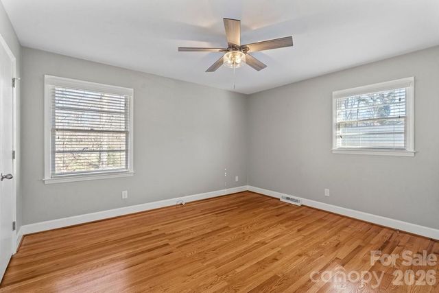 1717 Woodvalley Drive, Charlotte, NC 28216