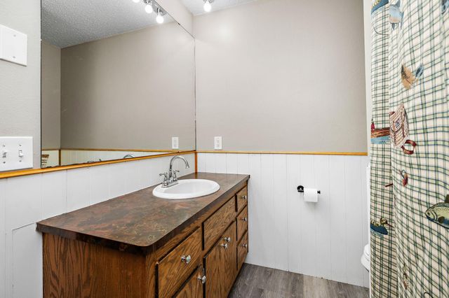 100 Marvin Elwood Road, Monticello, MN 55362