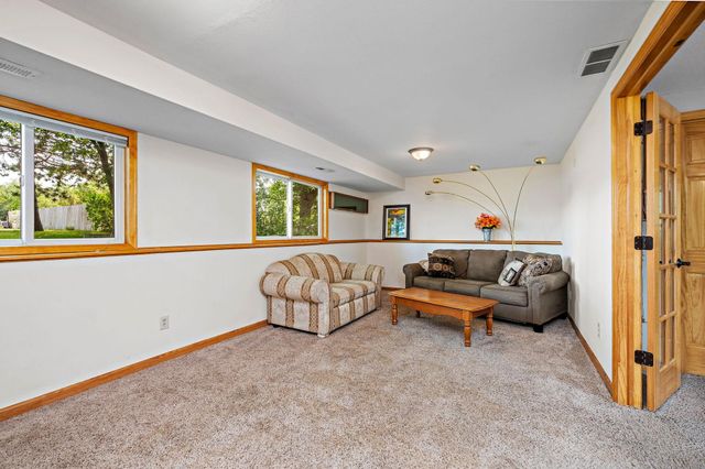 100 Marvin Elwood Road, Monticello, MN 55362