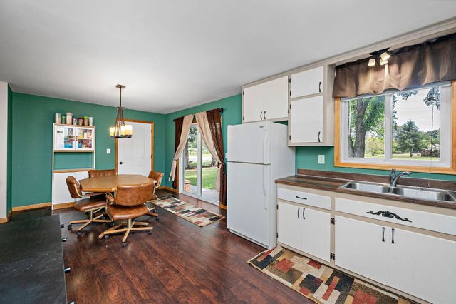 100 Marvin Elwood Road, Monticello, MN 55362