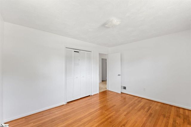 160 McArthur Street, Spartanburg, SC 29307