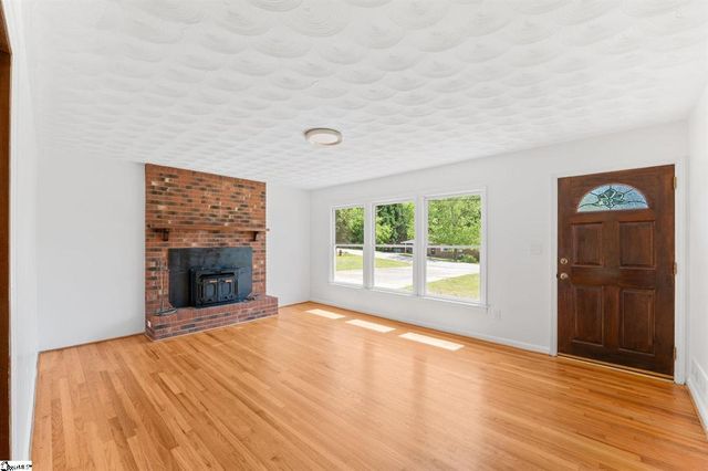 160 McArthur Street, Spartanburg, SC 29307